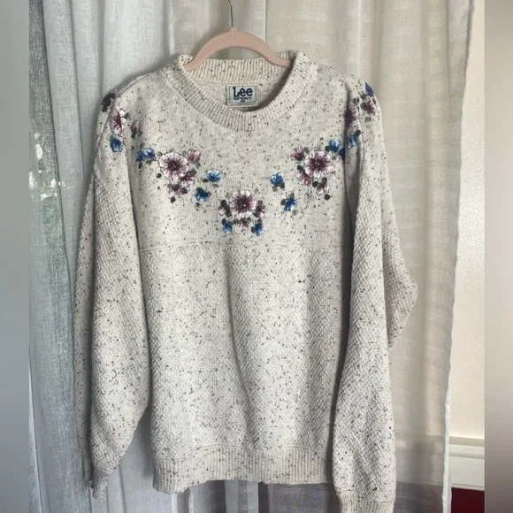 Vintage Lee Sport 100% Cotton Floral Printed Crew Neck Sweater Large Made in USA - Picture 2 of 11